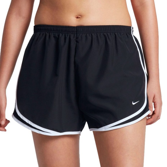 nike plus size tempo